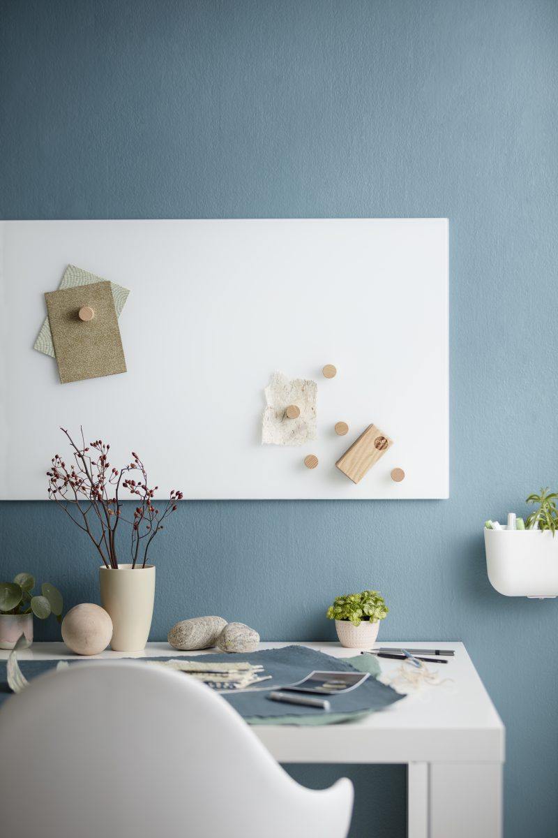 CHAT-BOARD-Classic-White-Storage-Unit-Pure-White-image-GALLERY CHAT BOARD Classic Pure White in blue and white interior
