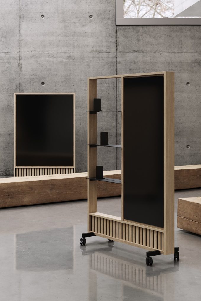 CHAT BOARD Dynamic Wood Acoustic Full Coverage and Shelf, oak frame and Black glass